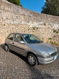 Opel Corsa 2000 Edition