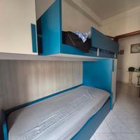 Cameretta, cassettiera, scrivania e DIVANO OMAGGIO