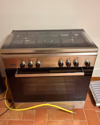 Cucina Fornelli e Forno
