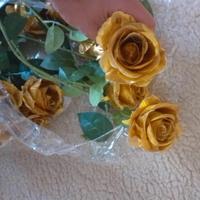 Fiori finti rose oro