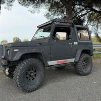 Suzuki samurai sj410