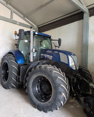 New Holland T7 210 Autocomand Blu Power