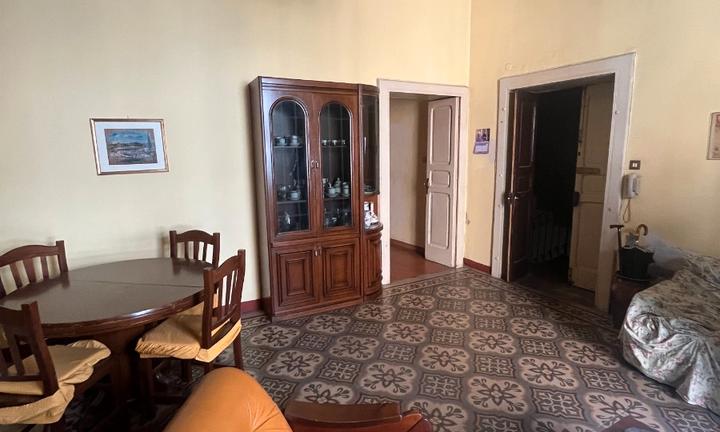 Appartamento luminoso con pertinenza