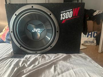 subwoofer 1300 W