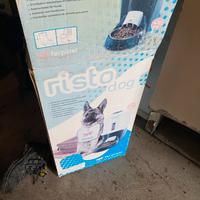 Mangiatoia-Dispensar automatico