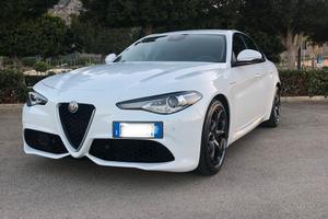 Giulia 2.2 180 cv Sport Edition