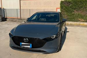 Mazda 3 AWD