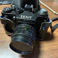 Macchina fotografica ZENIT 11