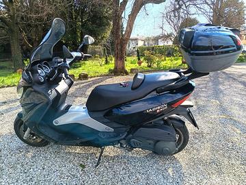 Malaguti Madison 400