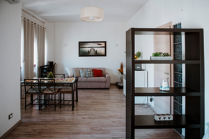 Due camere da letto matrimoniali e una singola