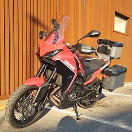 MOTO MORINI X CAPE 650 DEL 2024 PERFETTA FULL OPT
