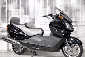 Suzuki Burgman 650 Executive