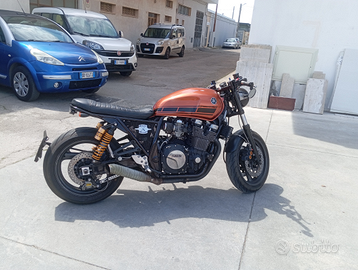 Xjr 1300 Yamaha café race