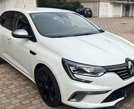 RENAULT Mégane 4ª serie - 2017