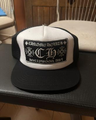 cappellino chrome hearts