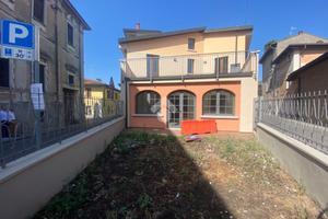 UFFICIO A CASTIGLIONE DELLE STIVIERE