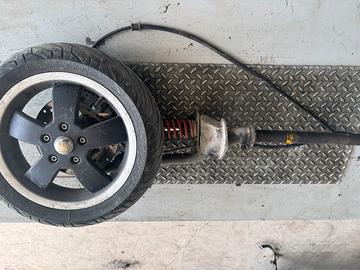 Ricambi vespa gts 300