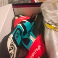SCARPE DA CLIMBING LA SPORTIVA NUMERO 43.5 NUOVE