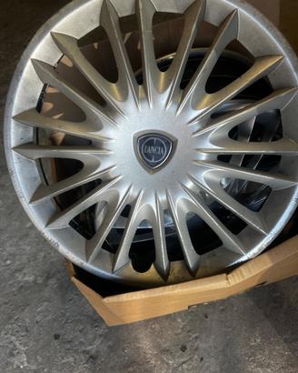 Set 6 Copricerchi Borchie 15" Lancia originali gri