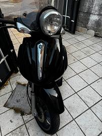 Beverly tourer 400