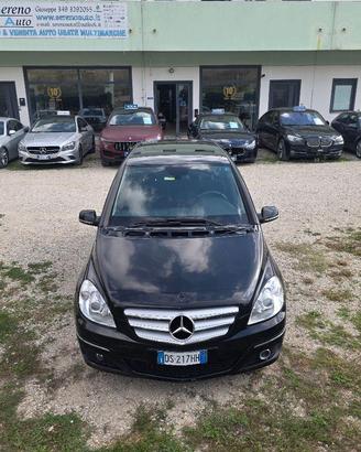 MERCEDES CLASSE B 200CDI OK NEOPATENTATI