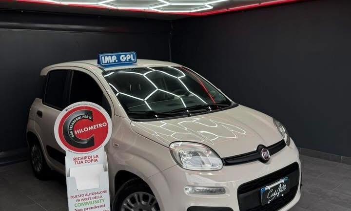 Fiat Panda 1.2 GPL 69 CV Lounge 2016
