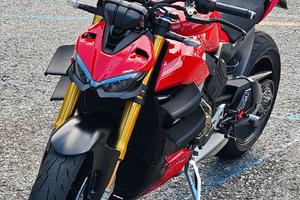 ducati streetfighter v4 s