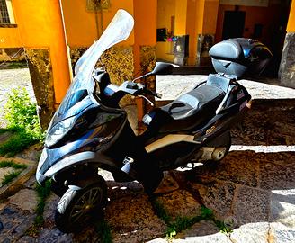  scooter piaggio mp3 250 