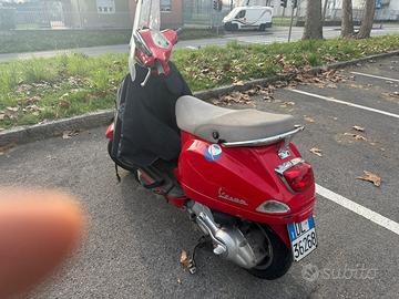 Vespa 125lx