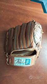 Guantone vintage baseball softball Tiger Mitsuwa