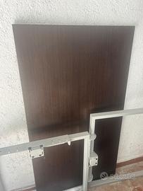 Tavolo robusto/scrivania in legno