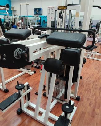 STANDING GLUTEUS TECHNOGYM