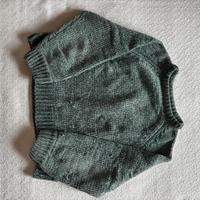 Maglione verde salvia in maglia morbida