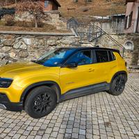jeep avenger elettrica versione summit