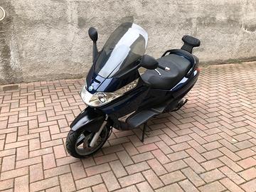 piaggio X8 400 ie