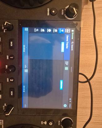 Consol  numark engine dj mixstram pro +