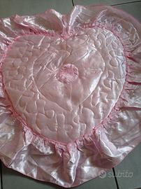 cuscino decorativo a forma di cuore
