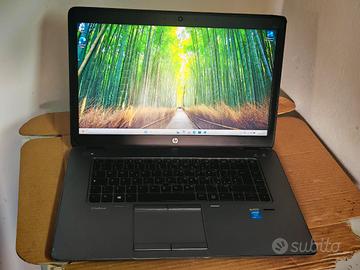 Portatile i7 ram 16gb ssd 250gb vga 1gb