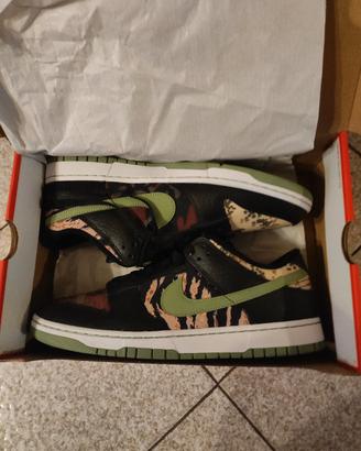 Nike dunk low SE Crazy camo