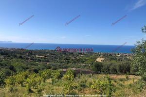 Terreno, Campofelice di Roccella.