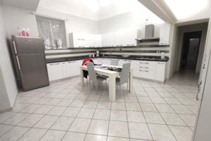 Lentini Semi Indipendente 430m² + Ampio Garage