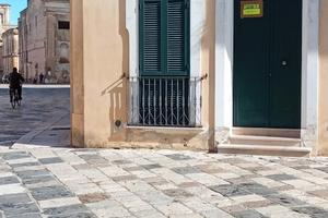 Si affitta locale per uso ufficio