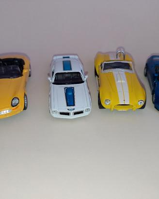 Lotto 4 Modellini Welly Maisto 1/36 Auto Vintage 