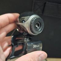 Webcam Trust Exis – Plug & Play, Pronta all'Uso!