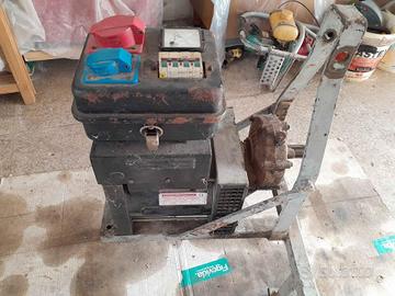 ATTREZZI PER TRATTORE 35 CV