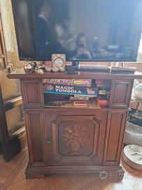 mobile TV vintage