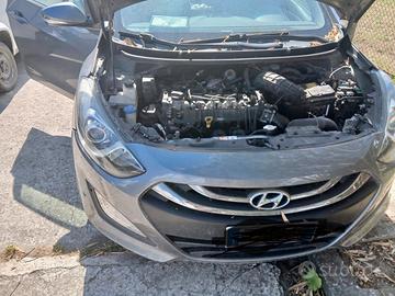 Hyundai j30 2012
