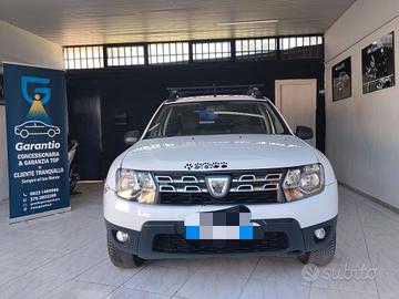 Dacia Duster 1.5 diesel 2017 CON GARANZIA