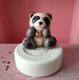 THUN piccolo panda con cuore vintage