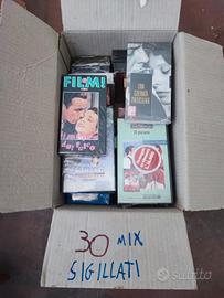 30 Videocassette VHS di film in italiano sigillate